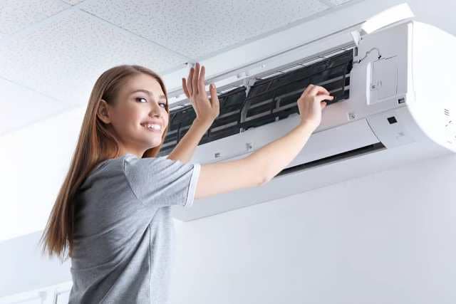 Ac-Repair-and-Maintenance-in-Dubai